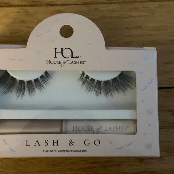 House of Lashes Siren Flare Lash & Go Kit False Faux Eyelashes Adhesive Wand New - Picture 8 of 10